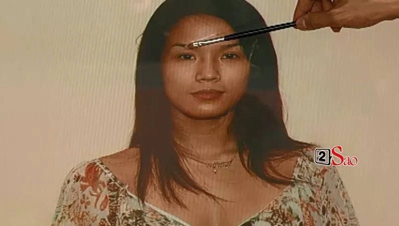 越南美魔女年过三十,已育两子,却更显年轻靓丽与11年前判若两人
