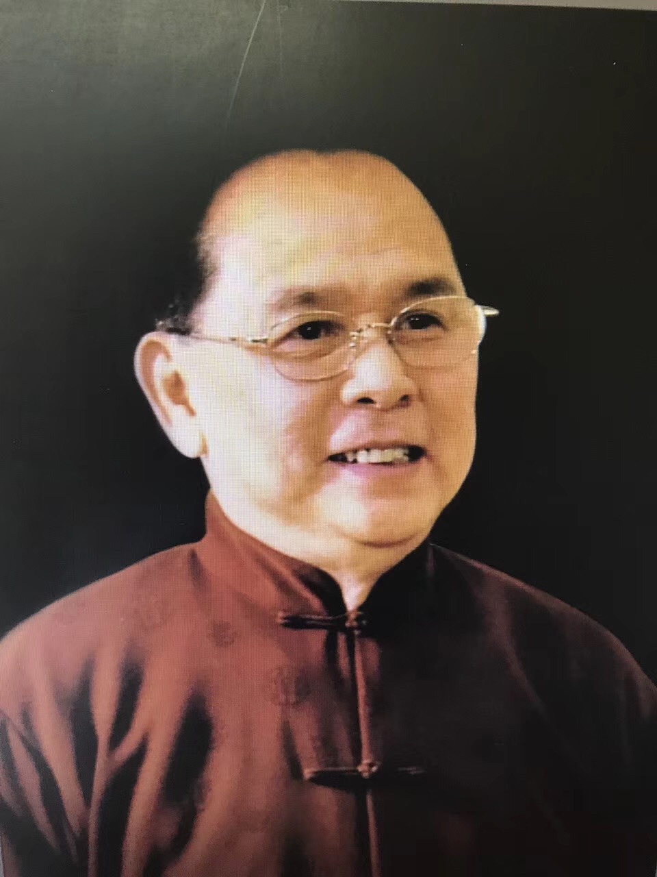 吴元标对于广东的朋友来说应该不陌生,作为国家一级演员,他饰演过的