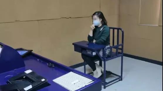 女子拍视频称与网聊6个月的网友见面,结果对方老婆刷到了…休闲区蓝鸢梦想 - Www.slyday.coM 女子拍视频称与网聊6个月的网友见面,结果对方老婆刷到了…休闲区蓝鸢梦想 - Www.slyday.coM