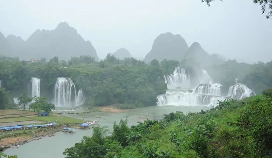 与越南相连,有独特的山水和民俗,这个广西小城你去过吗?