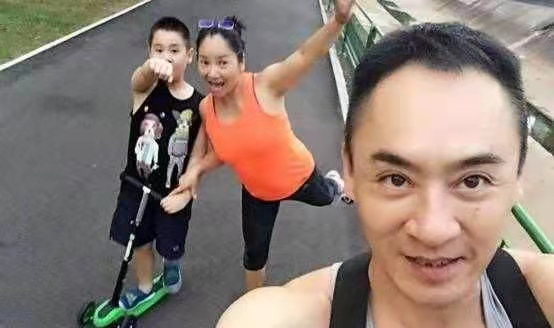 慕容复换上民国装，变大叔也魅力不减，老一代美男永远禁得起考验