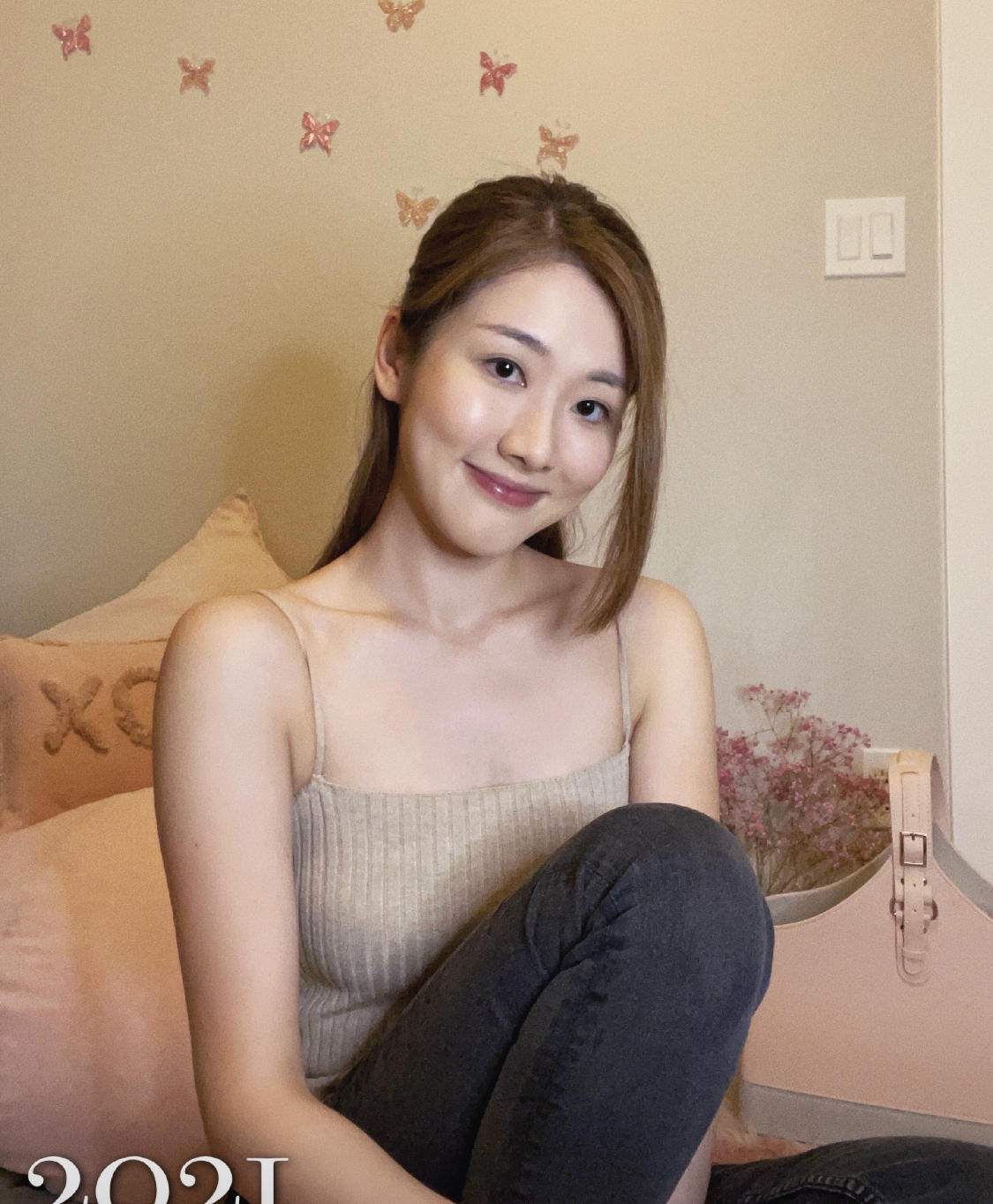 邓佩仪回<a href=