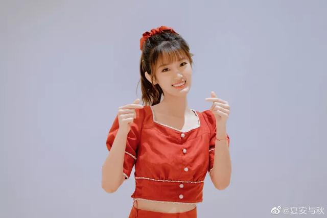 EDG夺冠后,翻译小姐姐全网爆火!中英韩三语无缝切换真牛休闲区蓝鸢梦想 - Www.slyday.coM EDG夺冠后,翻译小姐姐全网爆火!中英韩三语无缝切换真牛休闲区蓝鸢梦想 - Www.slyday.coM