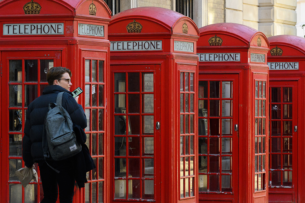 在英国打英国电话