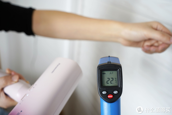 头发不好,和吹风机有没有关系?松下纳诺怡润护+吹风机真人评测:吹出好头发,真的可以!休闲区蓝鸢梦想 - Www.slyday.coM 头发不好,和吹风机有没有关系?松下纳诺怡润护+吹风机真人评测:吹出好头发,真的可以!休闲区蓝鸢梦想 - Www.slyday.coM