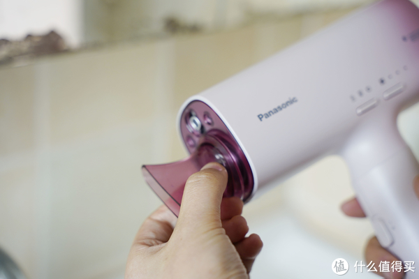 头发不好,和吹风机有没有关系?松下纳诺怡润护+吹风机真人评测:吹出好头发,真的可以!休闲区蓝鸢梦想 - Www.slyday.coM 头发不好,和吹风机有没有关系?松下纳诺怡润护+吹风机真人评测:吹出好头发,真的可以!休闲区蓝鸢梦想 - Www.slyday.coM