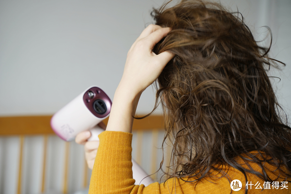 头发不好,和吹风机有没有关系?松下纳诺怡润护+吹风机真人评测:吹出好头发,真的可以!休闲区蓝鸢梦想 - Www.slyday.coM 头发不好,和吹风机有没有关系?松下纳诺怡润护+吹风机真人评测:吹出好头发,真的可以!休闲区蓝鸢梦想 - Www.slyday.coM
