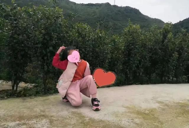 这个小女孩长大了,曾经发生在她身上的故事仍然让人泪目休闲区蓝鸢梦想 - Www.slyday.coM 这个小女孩长大了,曾经发生在她身上的故事仍然让人泪目休闲区蓝鸢梦想 - Www.slyday.coM