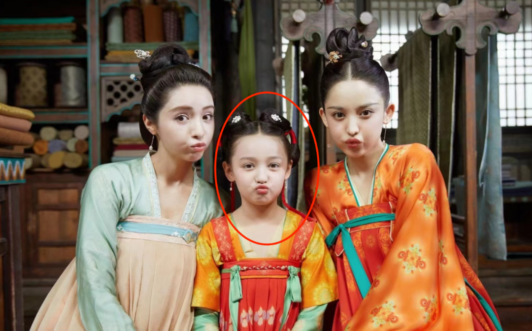 新涌现的6位古装童星，她们美貌惊艳、演技出众，千万不要长残
