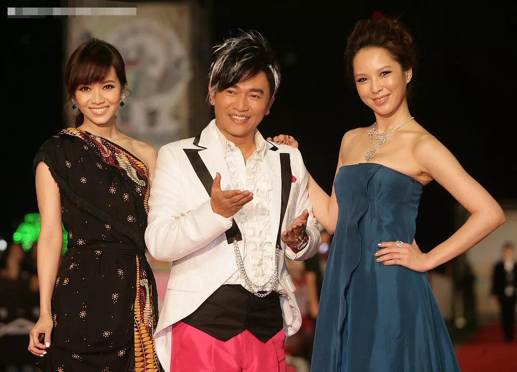 《第八号当铺》女主嫁<a href=