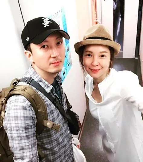 《第八号当铺》女主嫁<a href=