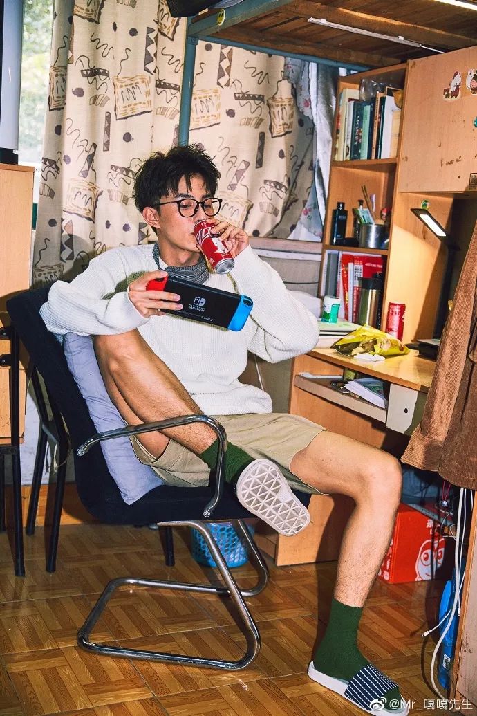 翻遍娱乐圈都找不到的帅哥,被他捡漏了?休闲区蓝鸢梦想 - Www.slyday.coM 翻遍娱乐圈都找不到的帅哥,被他捡漏了?休闲区蓝鸢梦想 - Www.slyday.coM