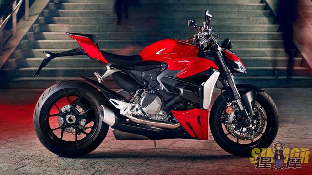 媒体>正文> ducati streetfighter v2动力上与panigale v2共享的955cc