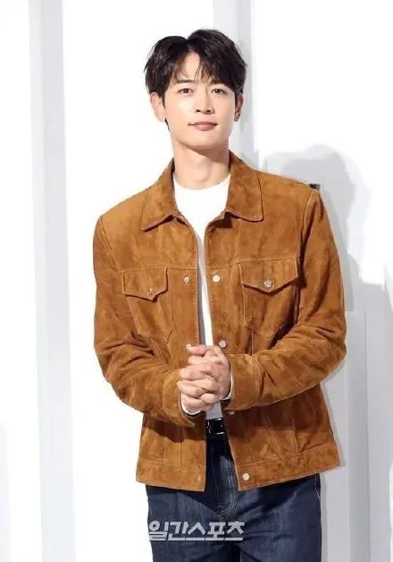 翻遍娱乐圈都找不到的帅哥,被他捡漏了?休闲区蓝鸢梦想 - Www.slyday.coM 翻遍娱乐圈都找不到的帅哥,被他捡漏了?休闲区蓝鸢梦想 - Www.slyday.coM