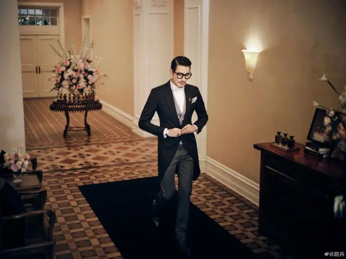 翻遍娱乐圈都找不到的帅哥,被他捡漏了?休闲区蓝鸢梦想 - Www.slyday.coM 翻遍娱乐圈都找不到的帅哥,被他捡漏了?休闲区蓝鸢梦想 - Www.slyday.coM