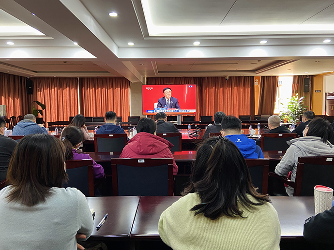 学习党的十九届六中全会精神,上海干部群众深受鼓舞休闲区蓝鸢梦想 - Www.slyday.coM 学习党的十九届六中全会精神,上海干部群众深受鼓舞休闲区蓝鸢梦想 - Www.slyday.coM