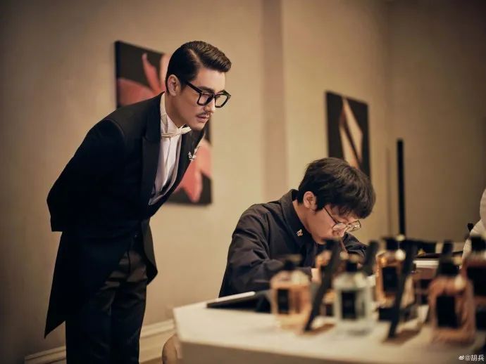 翻遍娱乐圈都找不到的帅哥,被他捡漏了?休闲区蓝鸢梦想 - Www.slyday.coM 翻遍娱乐圈都找不到的帅哥,被他捡漏了?休闲区蓝鸢梦想 - Www.slyday.coM