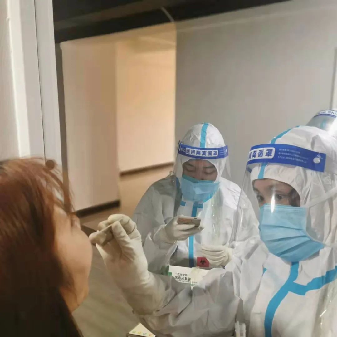 大连一大学城突增30余名确诊,均为学生!两所学校有近2万人,学生目前在寝室上网课,有人已做8次核酸休闲区蓝鸢梦想 - Www.slyday.coM 大连一大学城突增30余名确诊,均为学生!两所学校有近2万人,学生目前在寝室上网课,有人已做8次核酸休闲区蓝鸢梦想 - Www.slyday.coM