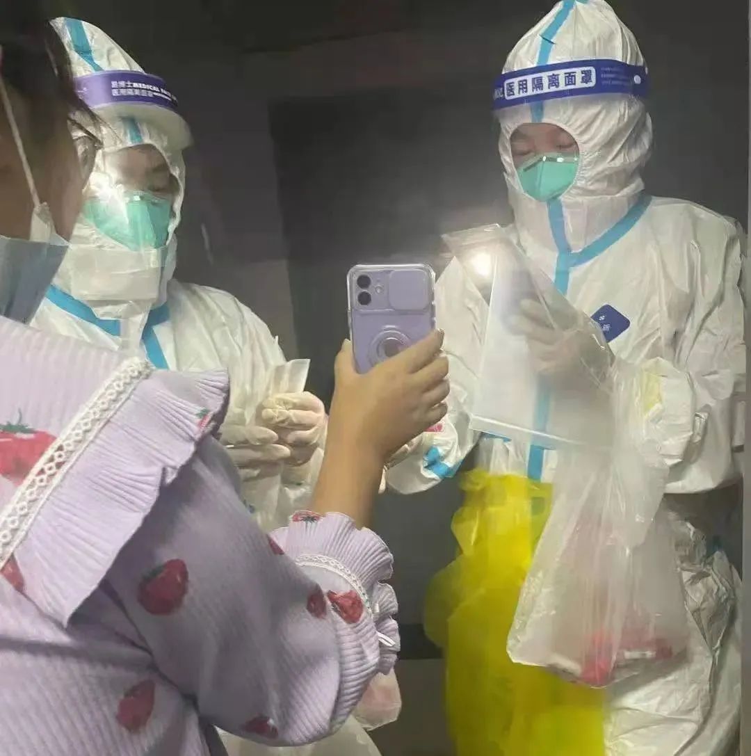 大连一大学城突增30余名确诊,均为学生!两所学校有近2万人,学生目前在寝室上网课,有人已做8次核酸休闲区蓝鸢梦想 - Www.slyday.coM 大连一大学城突增30余名确诊,均为学生!两所学校有近2万人,学生目前在寝室上网课,有人已做8次核酸休闲区蓝鸢梦想 - Www.slyday.coM