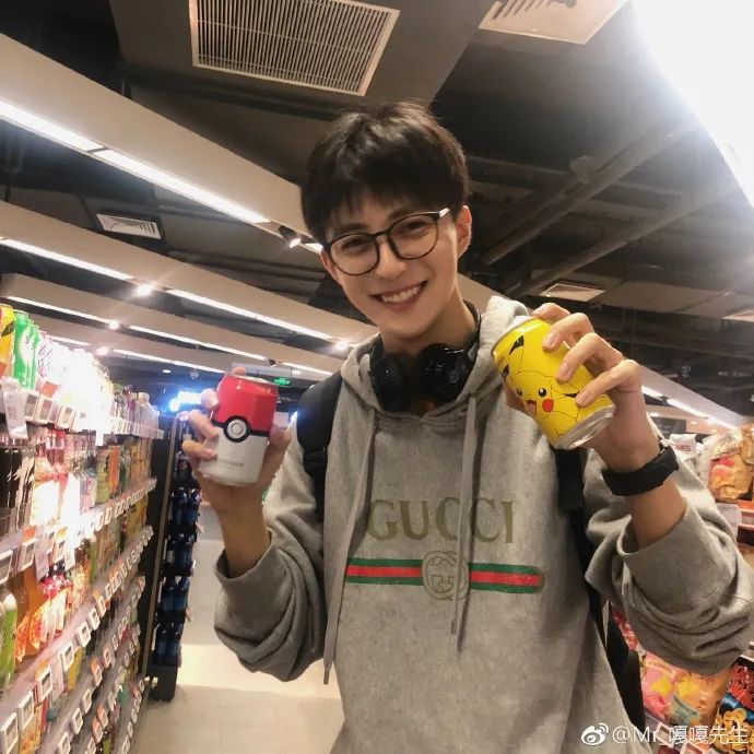 翻遍娱乐圈都找不到的帅哥,被他捡漏了?休闲区蓝鸢梦想 - Www.slyday.coM 翻遍娱乐圈都找不到的帅哥,被他捡漏了?休闲区蓝鸢梦想 - Www.slyday.coM