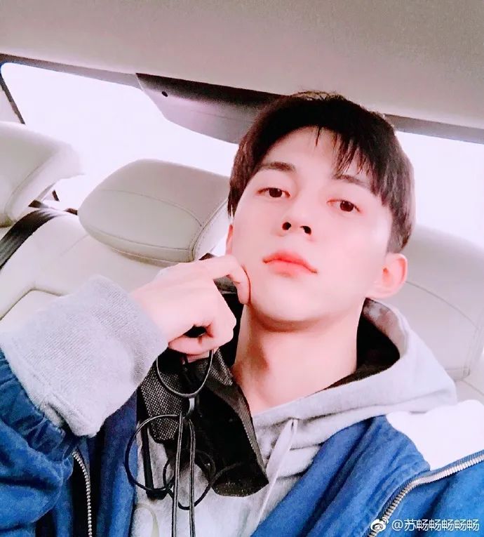 翻遍娱乐圈都找不到的帅哥,被他捡漏了?休闲区蓝鸢梦想 - Www.slyday.coM 翻遍娱乐圈都找不到的帅哥,被他捡漏了?休闲区蓝鸢梦想 - Www.slyday.coM