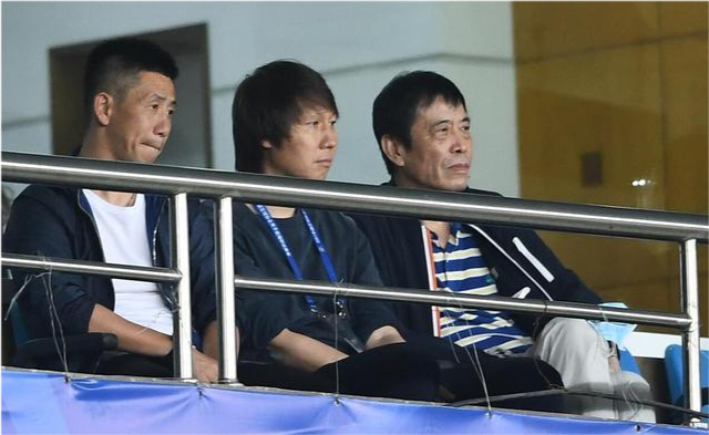 有归化球员后，为何找李铁做主教练？国足战<a href=