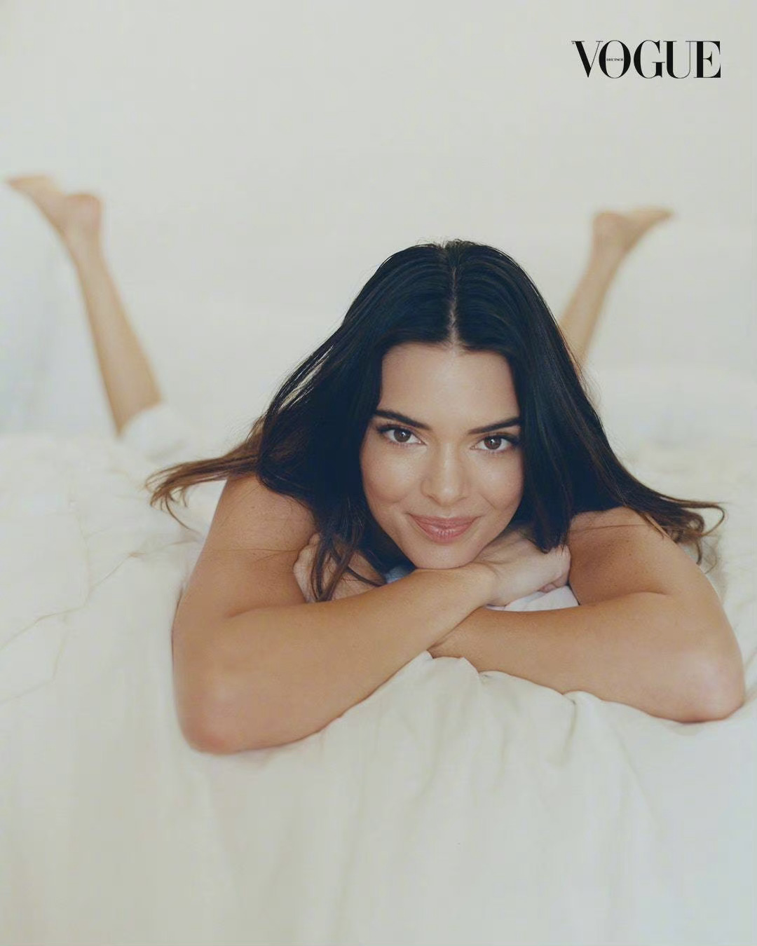Vogue Germany December 2021 <a href=