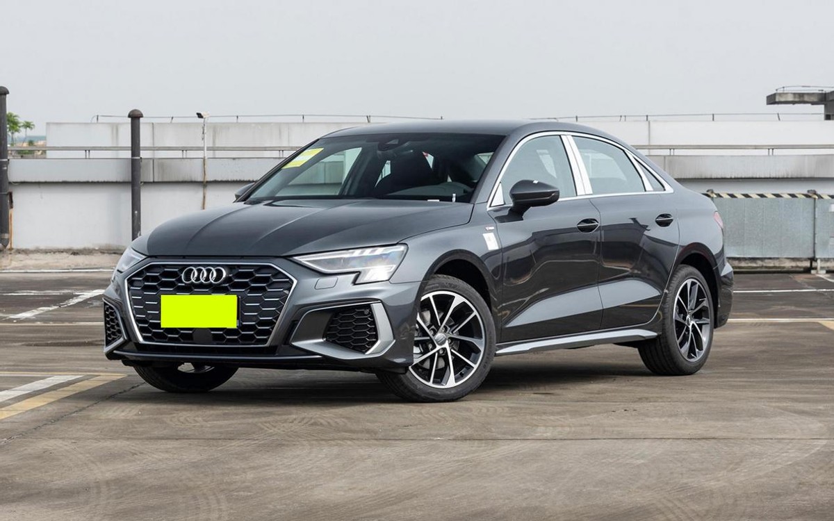 毕业就能买的3款豪华车!宝马1系最低仅13.25万,年轻人还等啥?