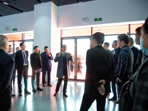 罗伦士汽车 无定制不成功：罗伦士汽车苏州销售中心店正式开业