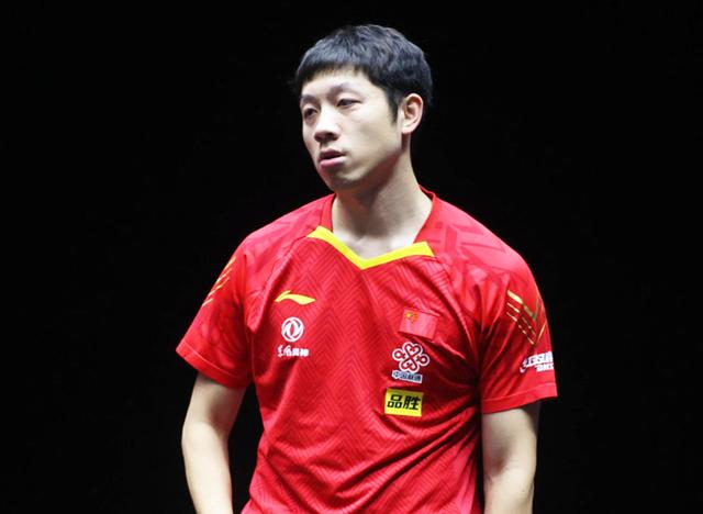 国乒热身赛:男单4强出炉!许昕爆冷输球,马龙、樊振东顺利晋级休闲区蓝鸢梦想 - Www.slyday.coM 国乒热身赛:男单4强出炉!许昕爆冷输球,马龙、樊振东顺利晋级休闲区蓝鸢梦想 - Www.slyday.coM