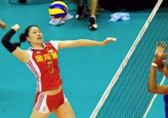 女排背飞王现身<a href=