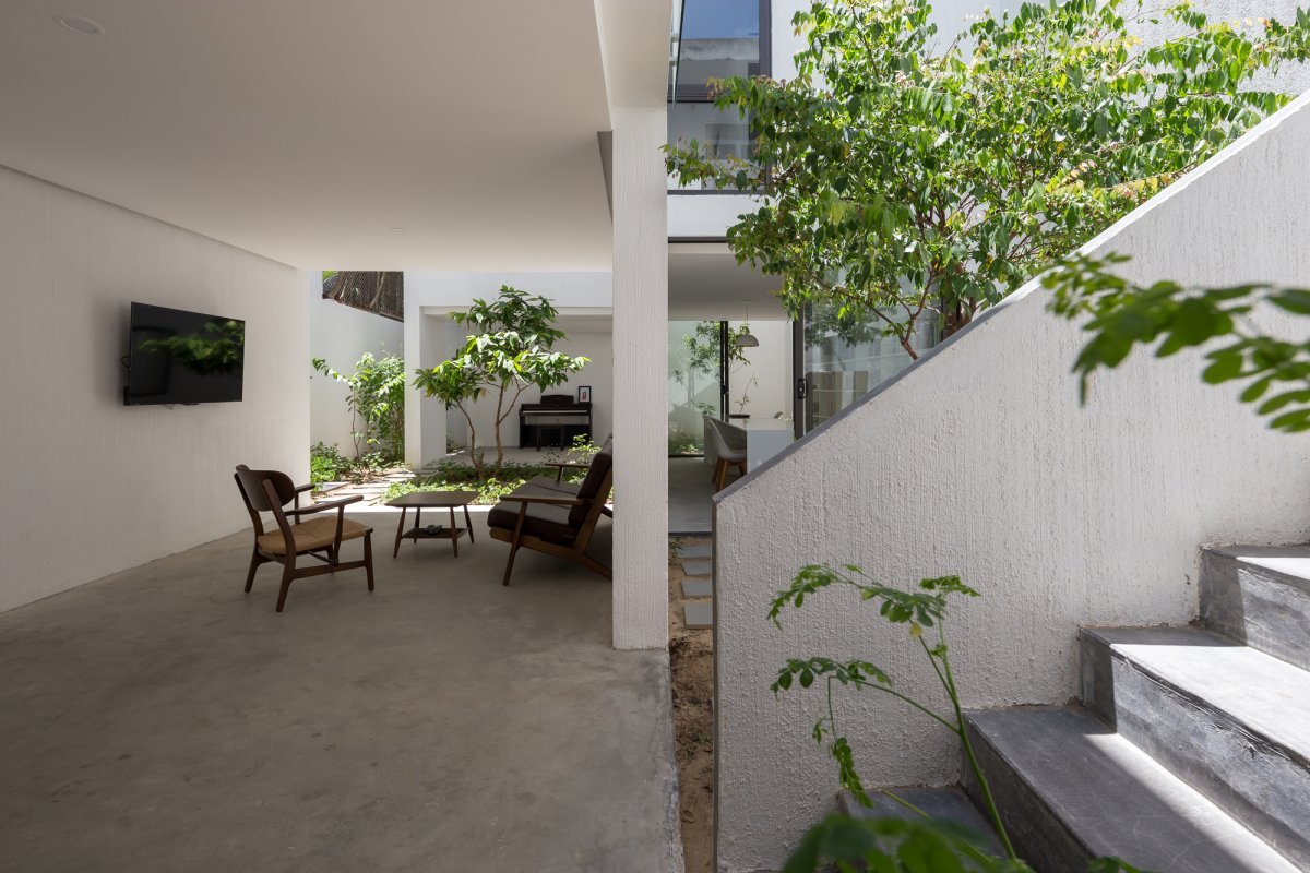 越南内向型住宅 设计：H-H Studio