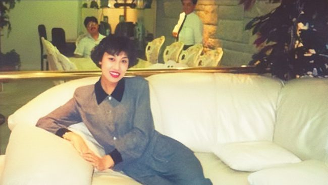 中国第一变性人曝光,一生被5个男人宠爱经历比金星还传奇休闲区蓝鸢梦想 - Www.slyday.coM 中国第一变性人曝光,一生被5个男人宠爱经历比金星还传奇休闲区蓝鸢梦想 - Www.slyday.coM