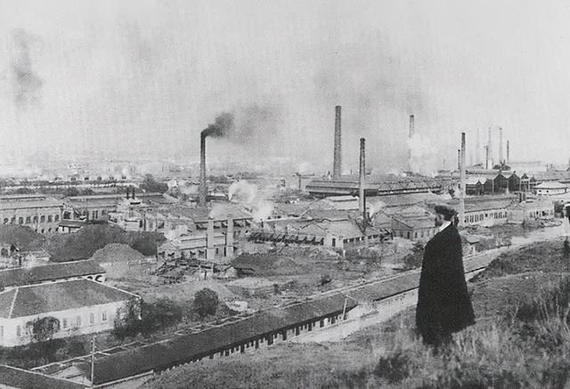 是谁“拉响”青岛的防空警报?休闲区蓝鸢梦想 - Www.slyday.coM 是谁“拉响”青岛的防空警报?休闲区蓝鸢梦想 - Www.slyday.coM