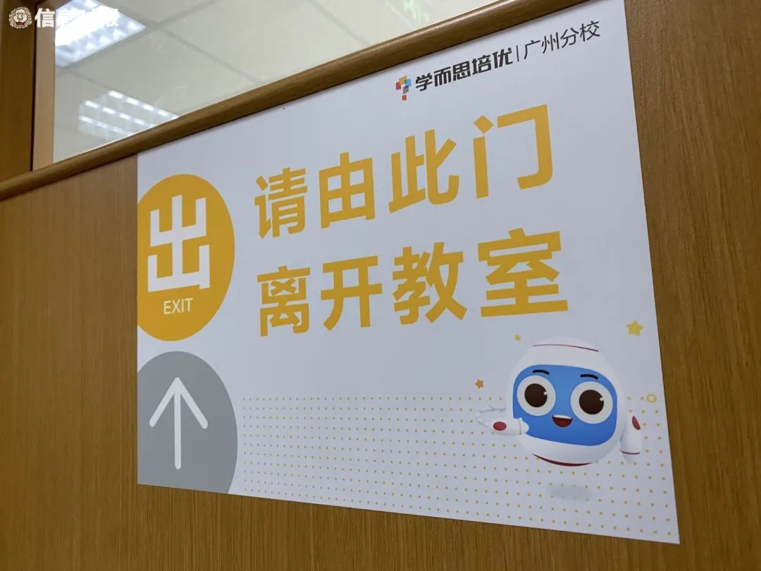 落幕!宣布退出休闲区蓝鸢梦想 - Www.slyday.coM 落幕!宣布退出休闲区蓝鸢梦想 - Www.slyday.coM