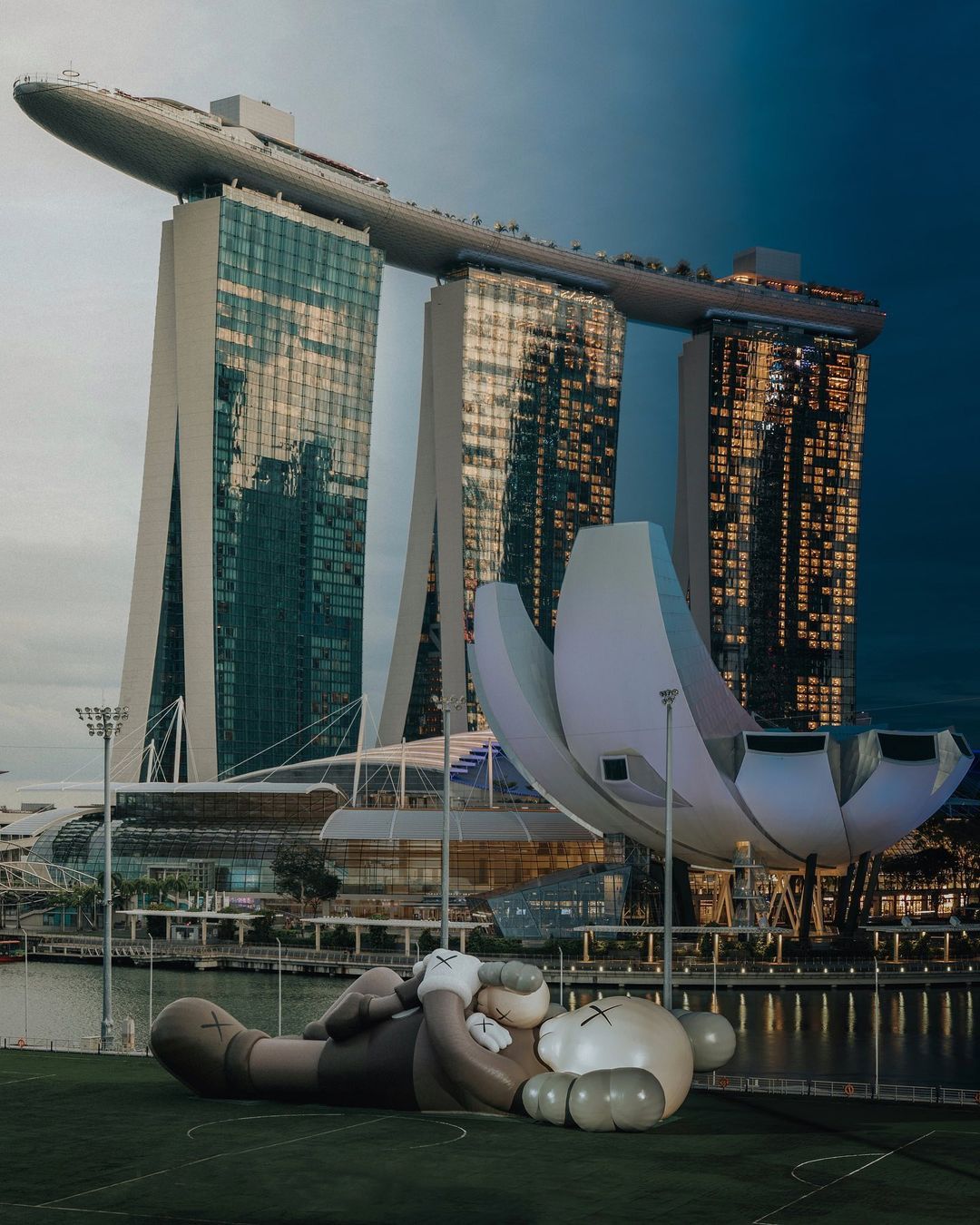 KAWS HOLIDAY ：SINGAPORE <a href=