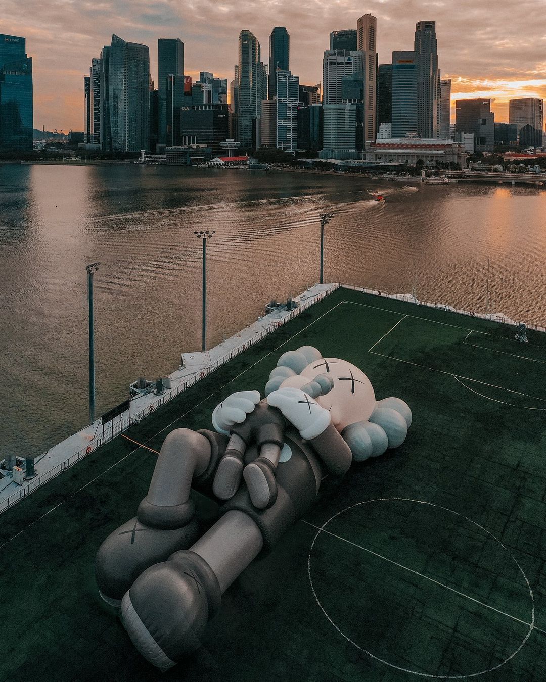 KAWS HOLIDAY ：SINGAPORE <a href=