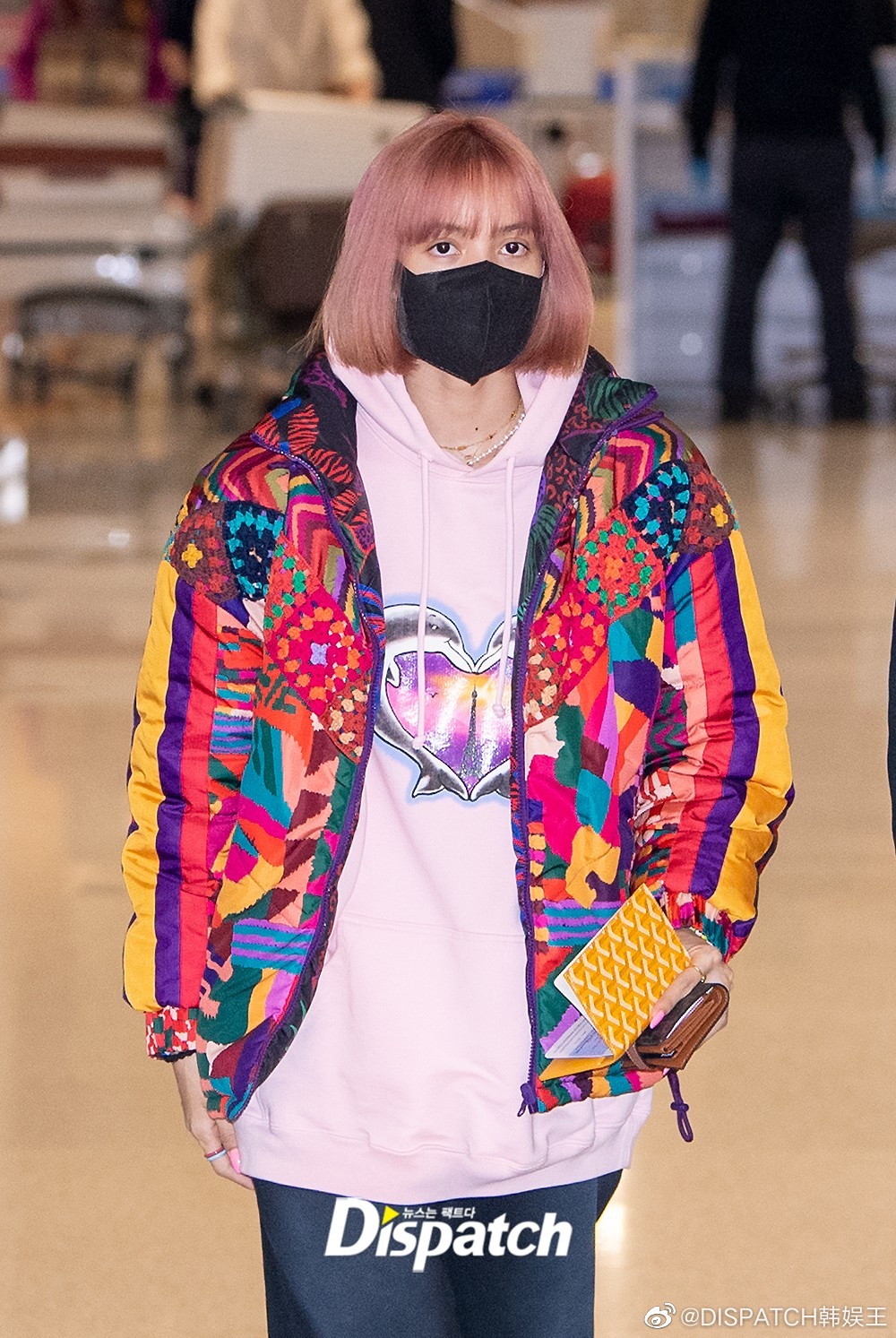 16日， 成员 经仁川机场返回<a href=