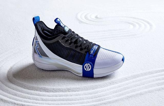 进击的国产,倒退的耐克,美国乔丹竟“抄袭”中国乔丹?休闲区蓝鸢梦想 - Www.slyday.coM 进击的国产,倒退的耐克,美国乔丹竟“抄袭”中国乔丹?休闲区蓝鸢梦想 - Www.slyday.coM