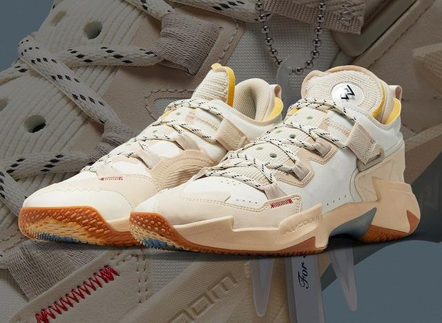 进击的国产,倒退的耐克,美国乔丹竟“抄袭”中国乔丹?休闲区蓝鸢梦想 - Www.slyday.coM 进击的国产,倒退的耐克,美国乔丹竟“抄袭”中国乔丹?休闲区蓝鸢梦想 - Www.slyday.coM