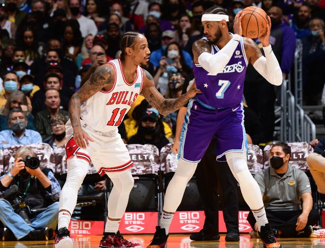 湖人被旧将7个三分击溃,浓眉遭驱逐威少25分,德罗赞38分太猛休闲区蓝鸢梦想 - Www.slyday.coM 湖人被旧将7个三分击溃,浓眉遭驱逐威少25分,德罗赞38分太猛休闲区蓝鸢梦想 - Www.slyday.coM