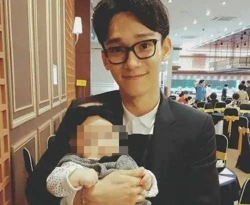 EXO CHEN妻子怀二胎,他将为两个孩子爸爸?爱豆不参与<a href=