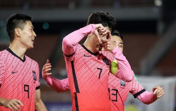 3-0!孙兴慜破门!<a href=