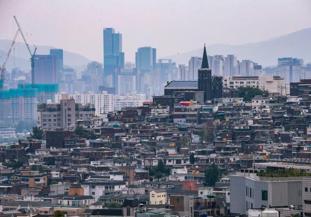 6年341万，为啥这么多人“逃离”<a href=