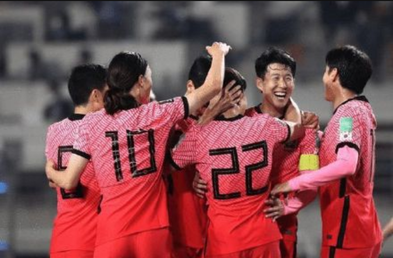 从0-0到0-3！亚洲第8轰然倒下，<a href=