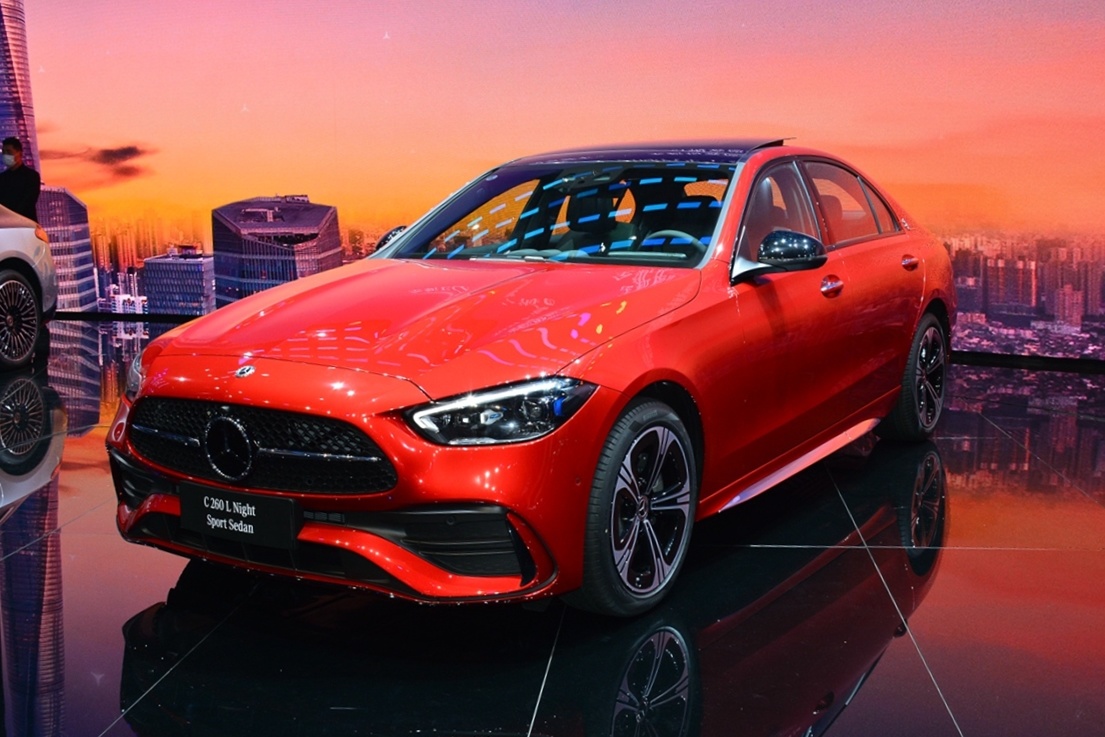 多方位对比 同一起跑线的豪门之争 奔驰C级VS宝马3系