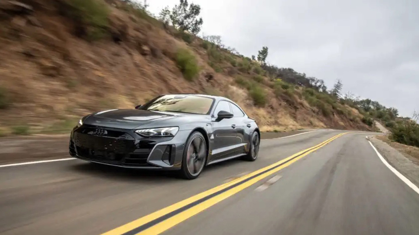 广州车展新能源篇:凯迪拉克LYRIQ、宝马iX、小鹏 G7领衔休闲区蓝鸢梦想 - Www.slyday.coM 广州车展新能源篇:凯迪拉克LYRIQ、宝马iX、小鹏 G7领衔休闲区蓝鸢梦想 - Www.slyday.coM