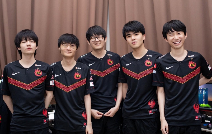 FPX知道牛宝将离队，故意不帮他回<a href=