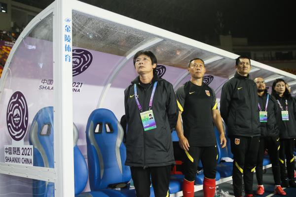 兵败东京后，水庆霞要率领中国女足再出发。