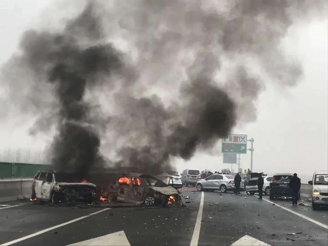 独子车祸丧生,女子要求判开车的丈夫坐牢并索赔千万,丈夫:很难理解休闲区蓝鸢梦想 - Www.slyday.coM 独子车祸丧生,女子要求判开车的丈夫坐牢并索赔千万,丈夫:很难理解休闲区蓝鸢梦想 - Www.slyday.coM